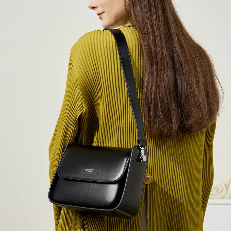2025 Trendy Niche Design Genuine Leather Saddle Bag – Women's Textured Messenger Handbag.040425