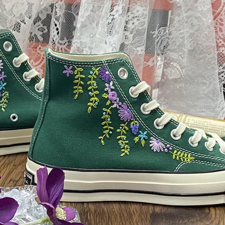 Embroidery Shoes Women's Canvas Shoes, Personalized Shoes, Embroidered Flowers Purple.