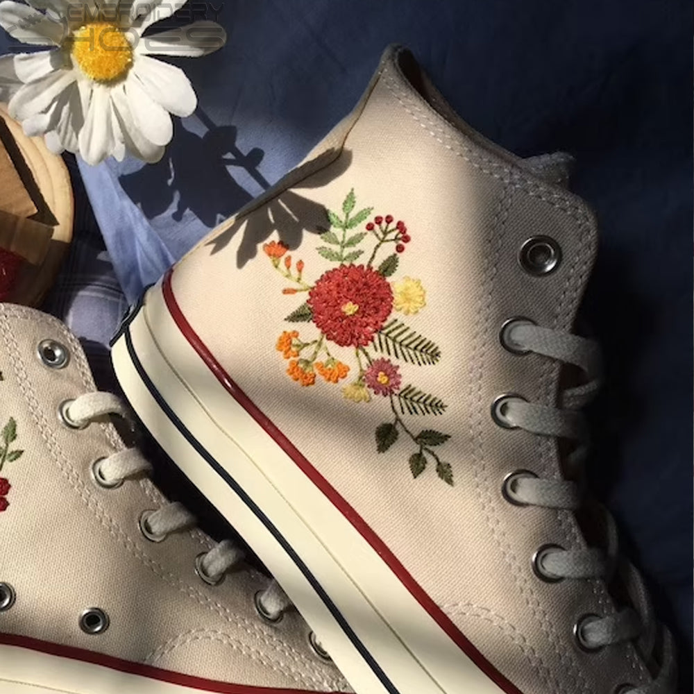 Embroidery Shoes Women's Canvas Shoes, Personalized Shoes, Embroidered Flowers, Wedding Embroidered Shoes.