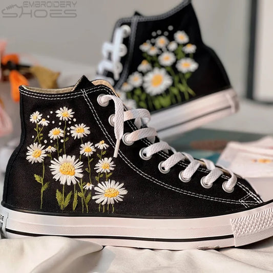 Embroidery Shoes Canvas Shoes, Personalized Shoes, Embroidered Embroidered Sneakers Bright Chrysanthemum Garden.